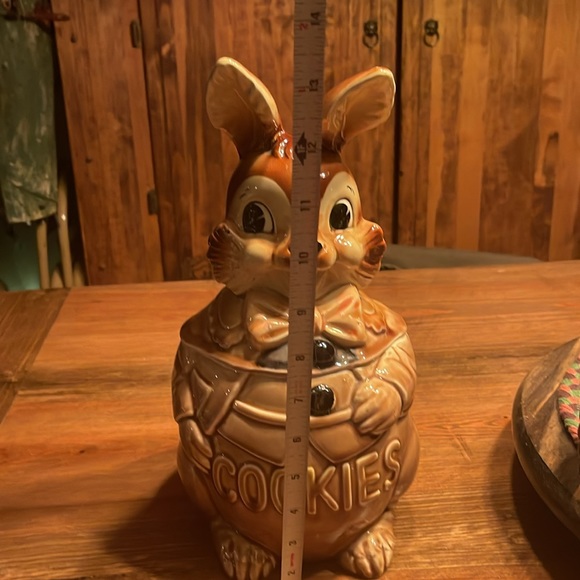 VINTAGE ROYAL SEALY JAPAN PETER RABBIT EASTER BUNNY COOKIE JAR BROWN - Picture 12 of 13